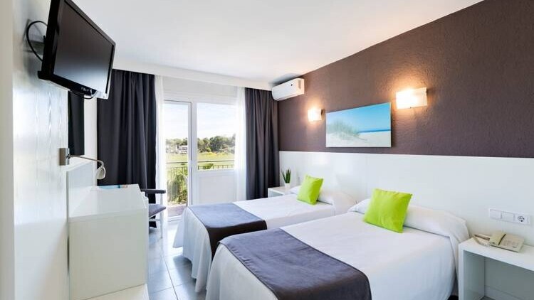 Don Miguel Playa Hotel